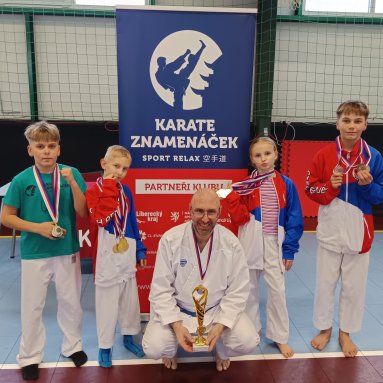 Závody v Nové Roli